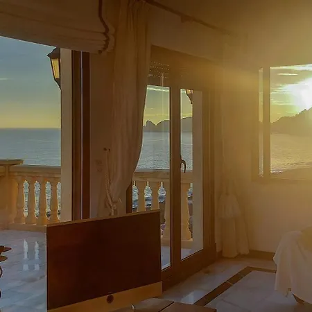 Mar-beach Front In アパート