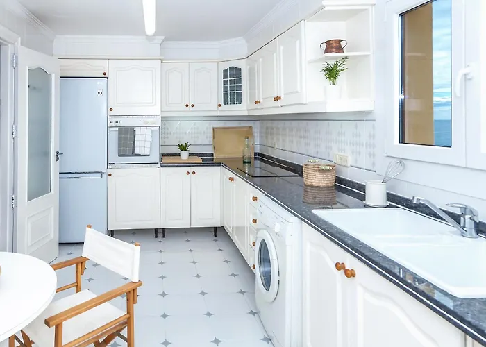 Mar-beach Front In *